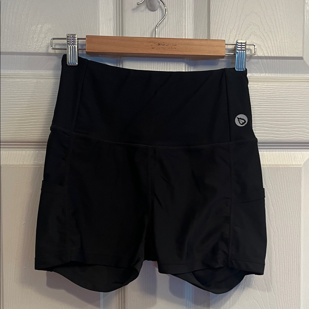 Baleaf Women's Black Athletic Shorts with Pockets